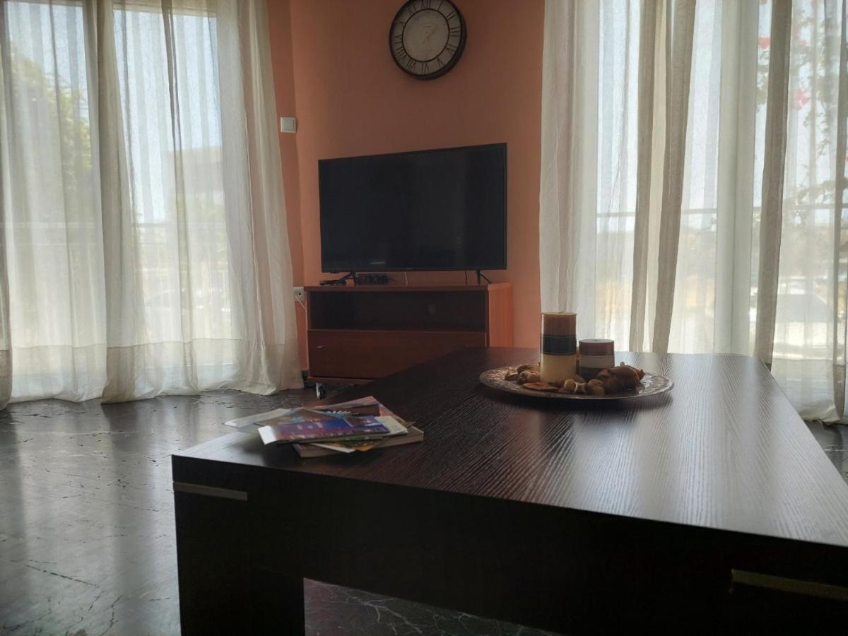 Вилла Πιθοσ Ενοικιαζομενη Κατοικια Каламата Экстерьер фото